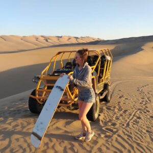 Tour en Buggy a Cahuachi, Acueducto Ocongalla y sandboarding en el Desierto de Usaka